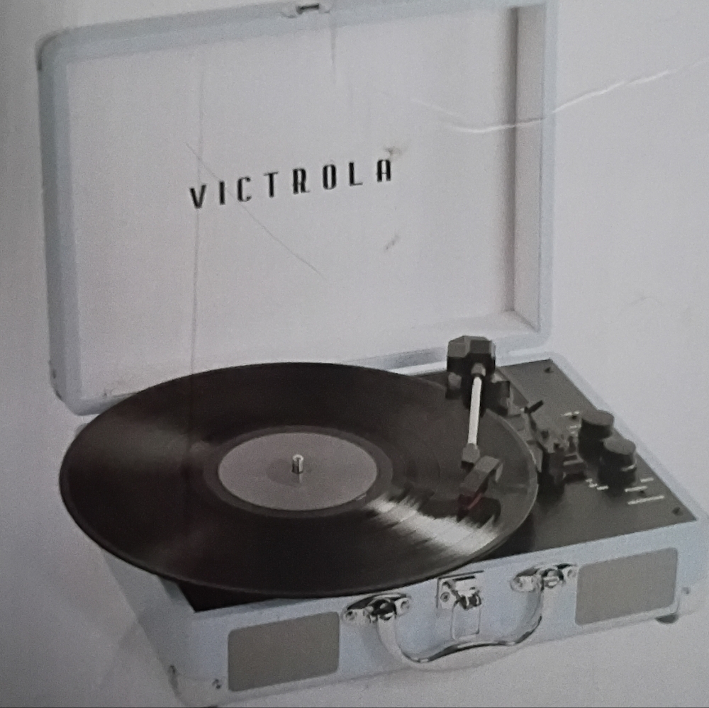 Victrola Journey Record Player Vinyl BLUETOOTH AUX WIRELESS turntable New Bts